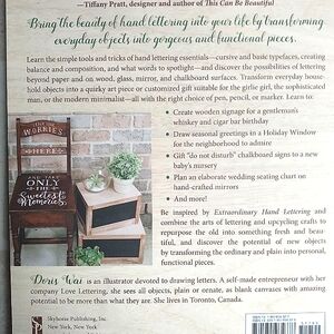 Extraordinary Hand Lettering Book